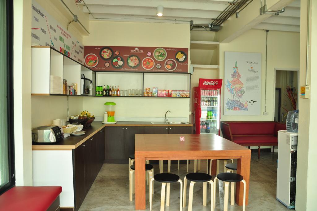 Sabye Club Hostel Bangkok Eksteriør bilde