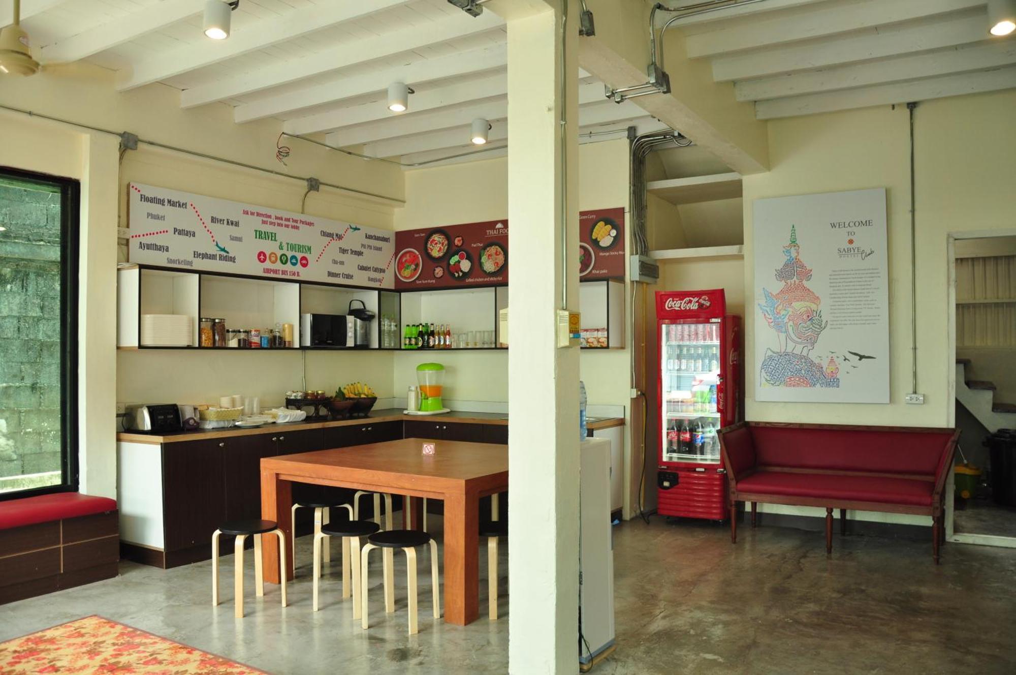 Sabye Club Hostel Bangkok Eksteriør bilde