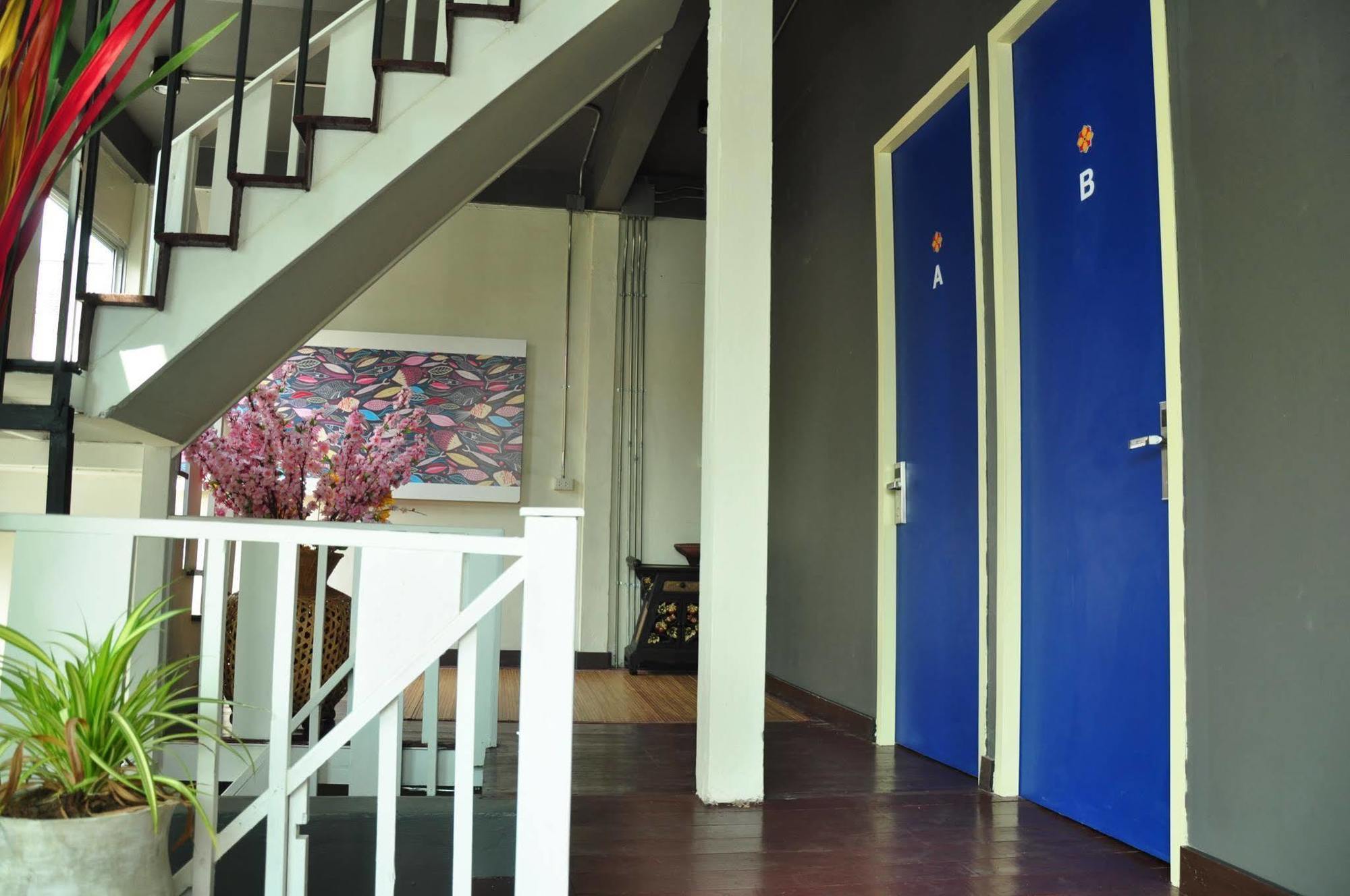 Sabye Club Hostel Bangkok Eksteriør bilde